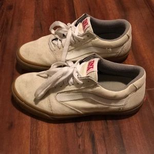 Vans TNT Five size 8